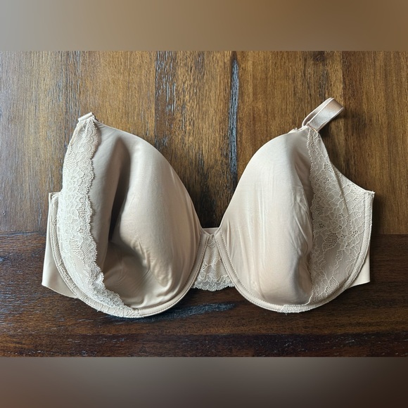 Soma Elegant Lace Trimmed Bra in Tan- size 38DD - Picture 1 of 4